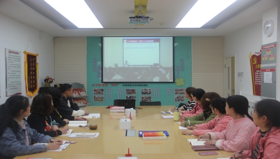 5D1294CA6930385A9F5F37C496C6F0E0